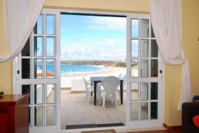 Sofia House - Baleal Island, Ocean view patio and bedroom